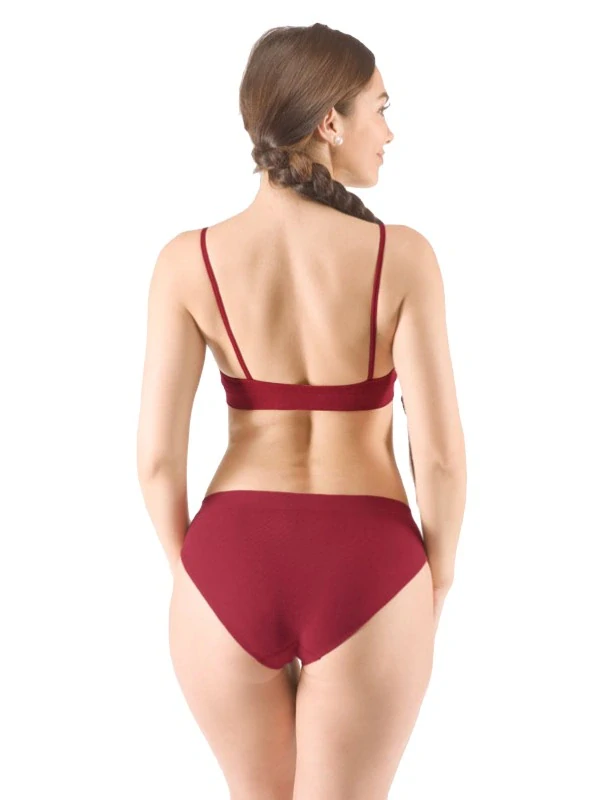 SANDRA dámské bezešvé bambusové klasické kalhotky s úzkým bokem, brandy